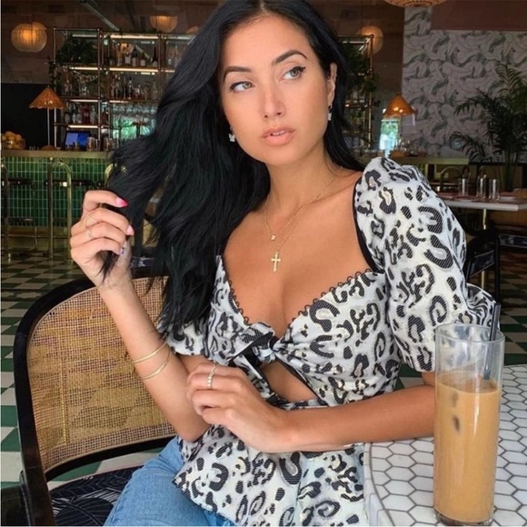 NEW NWT V. Chapman Geneva Blouse In Leopard